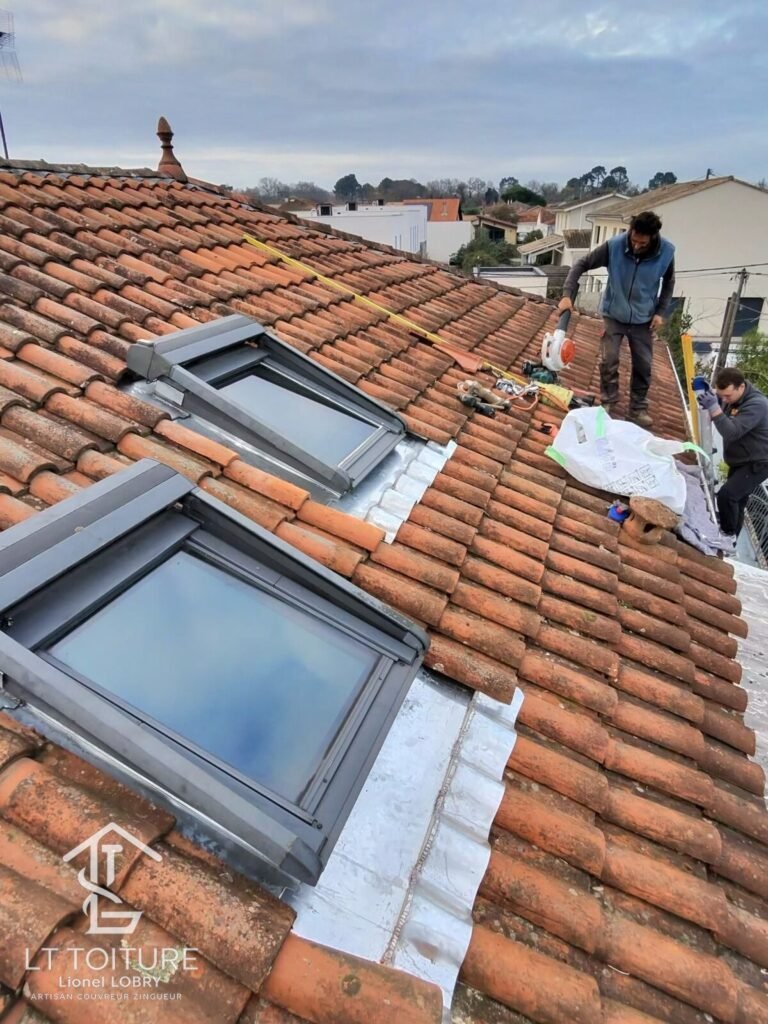 Nettoyage toiture à Saint-Médard-en-Jalles - LT toiture